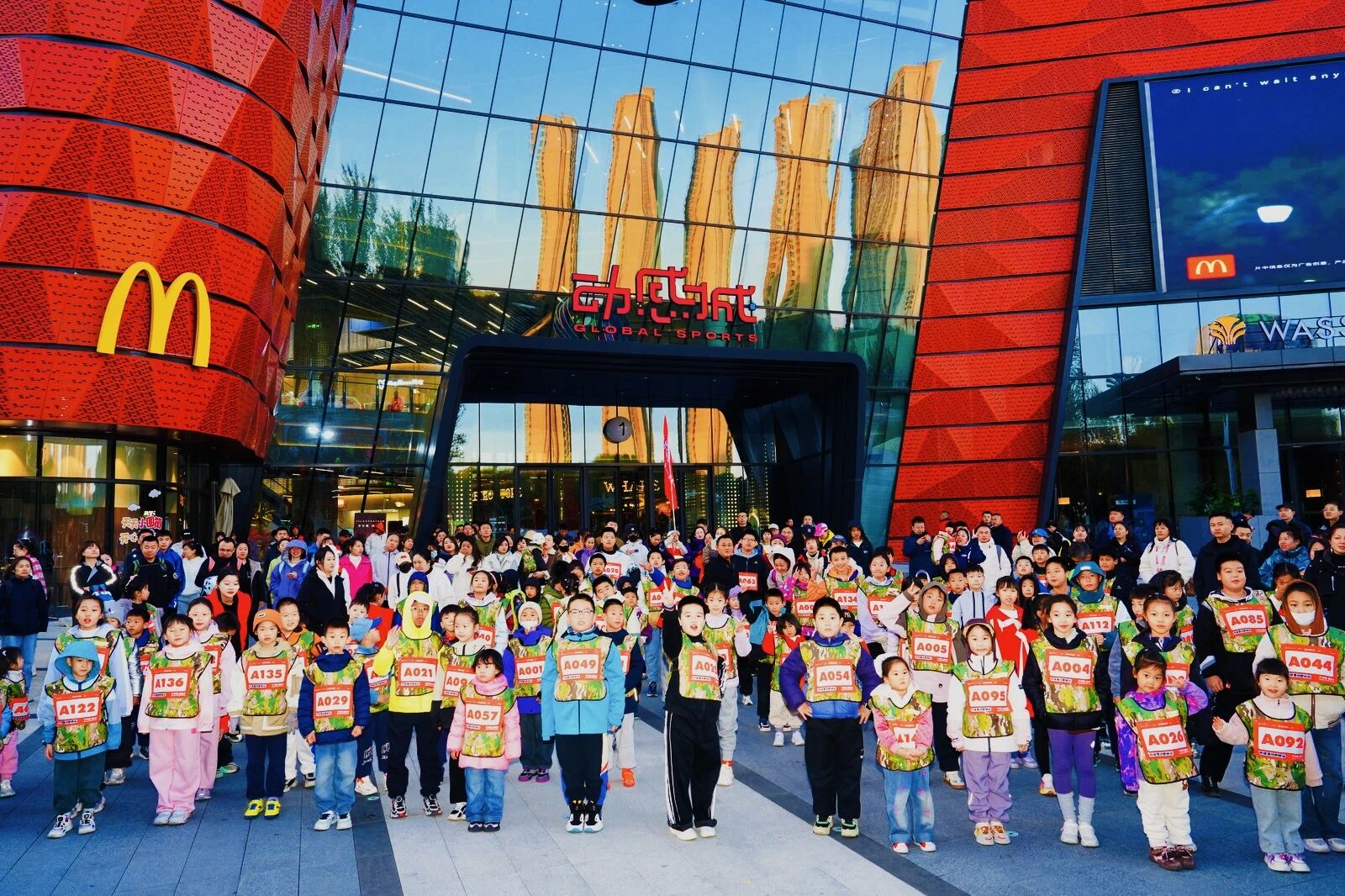 1760947627152720.jpeg 3.jpg