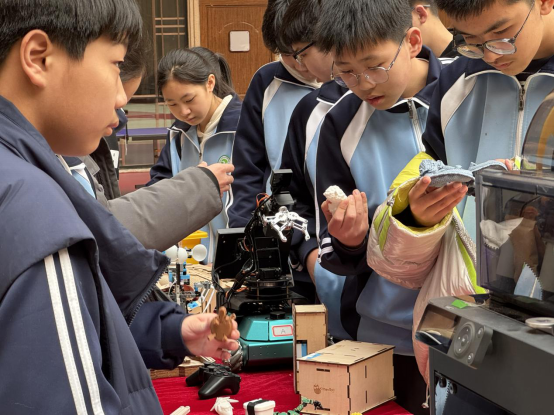 1770895614403883.png 图片.png